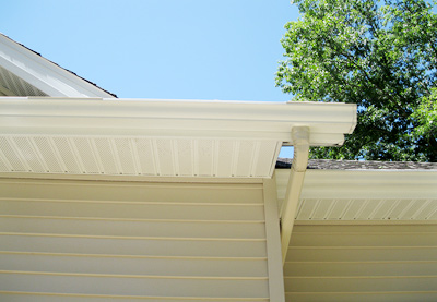 exterior house washing and pressure washing service cleans dirty gutters